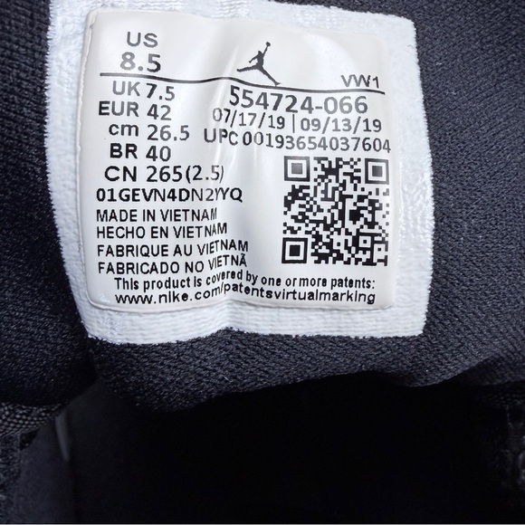 Nike Air Jordan 1 Mid \'Bred Toe main image 9